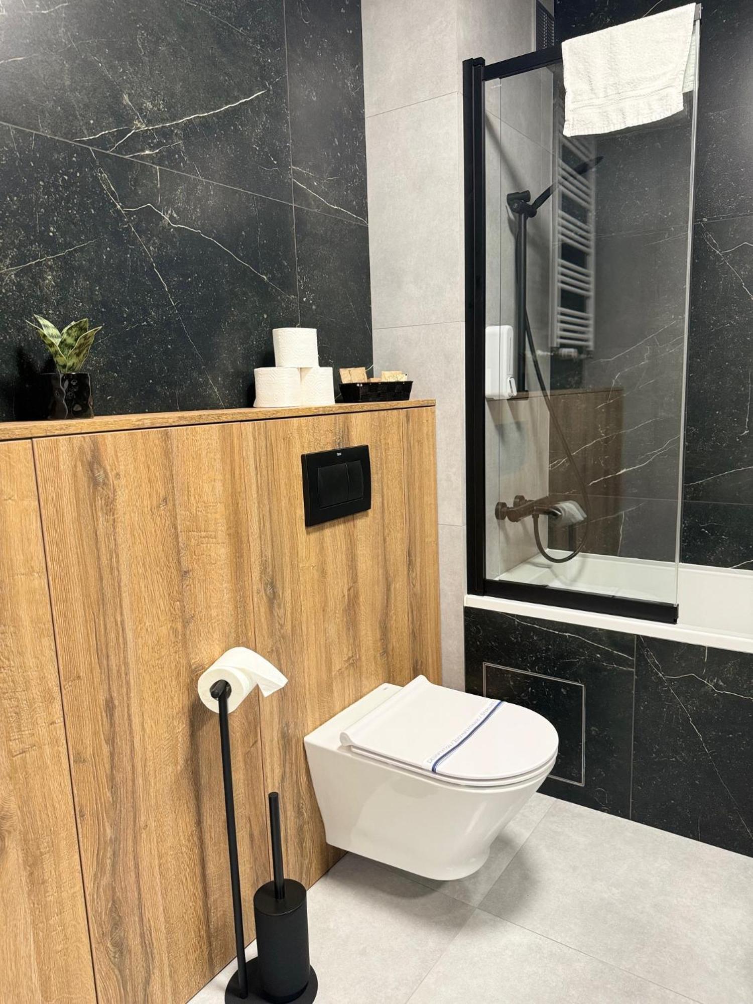 Apartament Poezji A20 Gold Gliwice Exterior foto